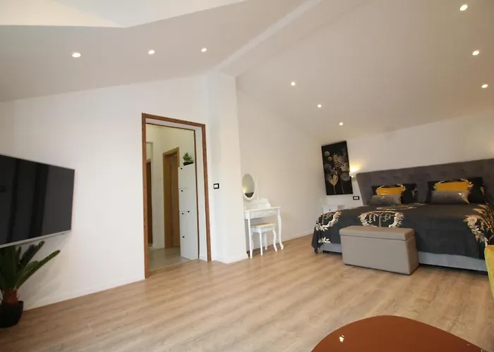 Centre1free Parking 1 Floor Apartment Makarska